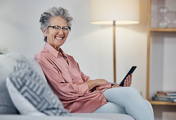 Image showing Old woman in portrait with smartphone, communication and relax at home, social media and happy with technology. Retirement, internet and chat online with wifi, happiness with ebook or news on website