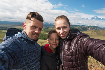 Image showing Selfie of family in mountain