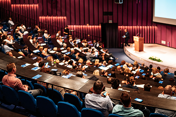 Image showing Woman giving presentation on business conference event.