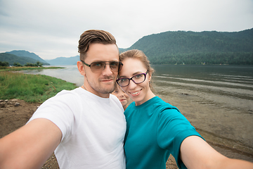 Image showing Selfie of family on the Teletskoye lake