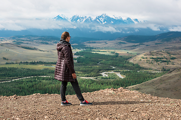 Image showing Woman in the mountain