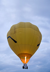 Image showing Yellow hot air balloon