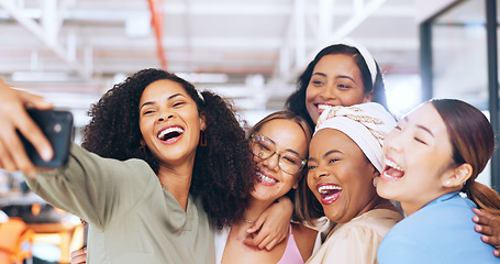 Image showing Phone, women or employees in a work selfie for fun social media content or team building in an office. Diversity, smile or team of happy coworkers or friends taking pictures or bonding on lunch break