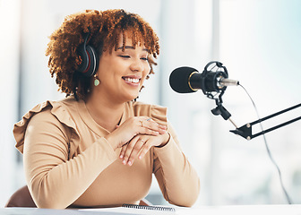 Image showing Black woman, microphone and podcast or radio presenter talking for broadcast, live streaming or speech. Happy African American female influencer, host or speaker with mic and smile for talk show