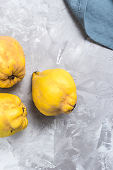 Image showing Ripe quince fruits