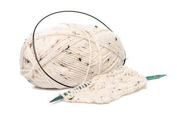 Image showing Beige knitting wool with needles