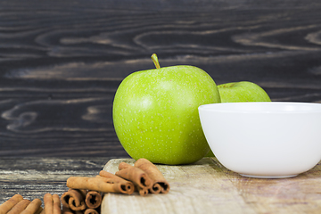 Image showing ripe juicy green Apple