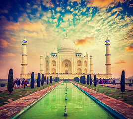 Image showing Taj Mahal on sunrise sunset, Agra, India