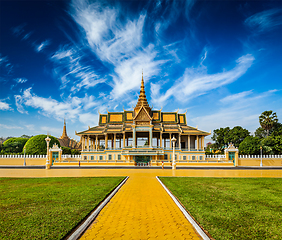 Image showing Royal Palace complex in Phnom Penh