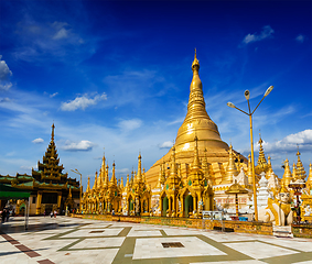 Image showing Shwedagon pagoda