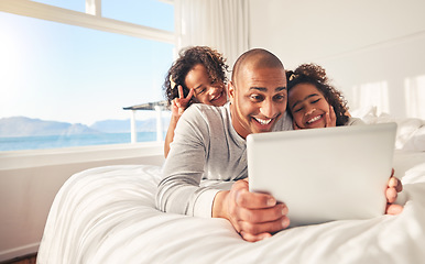 Image showing Bed, father or kids streaming movie or film on online subscription in beach house to relax. Happy family, morning or excited dad watching funny comedy videos on tablet with children siblings or smile