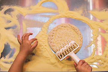 Image showing making pizza at kitchen