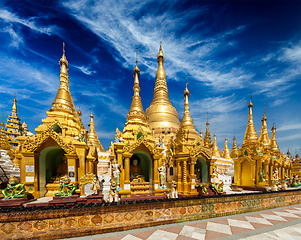 Image showing Shwedagon pagoda