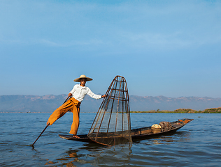 Image showing Traditional Burmese fisherman at Inle lake