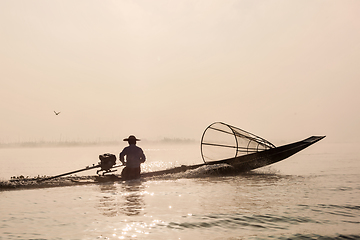 Image showing Traditional Burmese fisherman at Inle lake