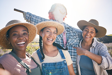 Image showing Farmer, women and selfie in countryside with comedy and scarecrow outdoor with a smile. Diversity, worker group and portrait with social media and profile picture on a agro farm with sustainability