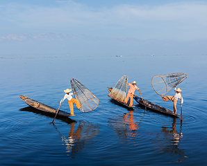 Image showing Burmese fishermen at Inle lake, Myanmar