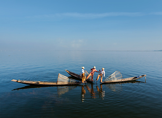 Image showing Burmese fisherman at Inle lake, Myanmar