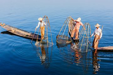 Image showing Burmese fisherman at Inle lake, Myanmar