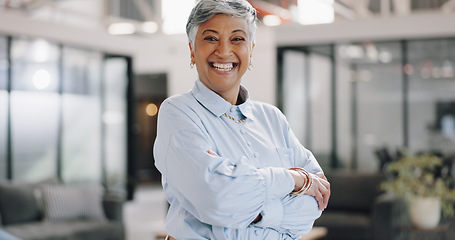 Image showing Portrait, corporate and senior woman with arms crossed, smile and professional in a workplace, career and executive consultant. Face, person or entrepreneur with a small business, employee or ceo