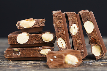 Image showing chocolate broken into pieces