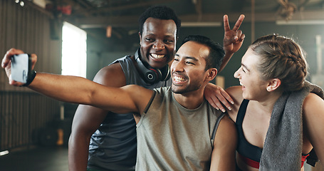 Image showing Selfie, motivation and fitness with friends at gym for social media, workout and health. Support, profile picture and wellness with people and training for teamwork, photography and exercise together