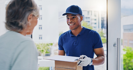 Image showing Happy senior woman, online shopping and delivery on phone, credit card and signature in logistics for package at home. Excited elderly female in ecommerce, shipping transaction or parcel for purchase