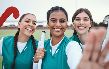Image showing Selfie, portrait and woman with team for hockey match, sports day and training together for exercise, smile and happiness. Workout, sports uniform and hockey stick to play, fitness and cardio health