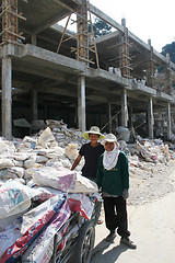 Image showing Burmese workers - EDITORIAL ONLY