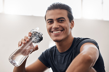 Image showing Fitness, happy portrait or man with water bottle in exercise, training or cardio workout in gym. Smile, freedom or athlete face for sport health energy, wellness motivation or drinking water to relax