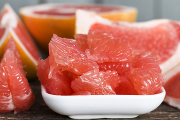 Image showing red grapefruit, close-up