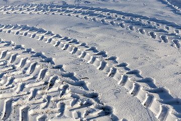 Image showing winter time on the road