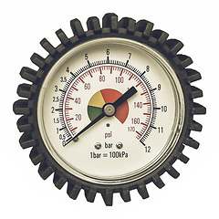 Image showing Vintage looking Manometer instrument