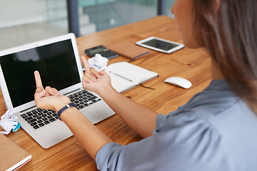 Image showing Woman, office and laptop with middle finger, angry and frustrated for internet glitch, 404 or problem. Corporate worker, stress or anger with mobile computer, tech error and fuck you hands in Seattle