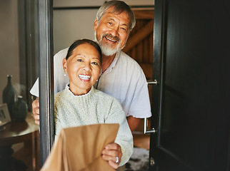 Image showing Couple, smile and happiness with front door for food delivery by service to house for retirement. Asian people, elderly and family by together, bond or care with excited on face for e commerce order