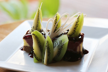 Image showing Kiwi fruit cake