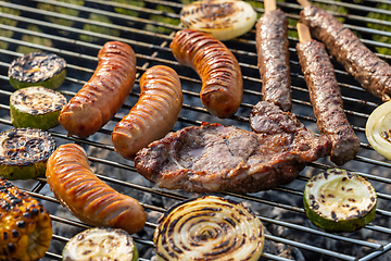 Image showing various grilled meat and vegetables