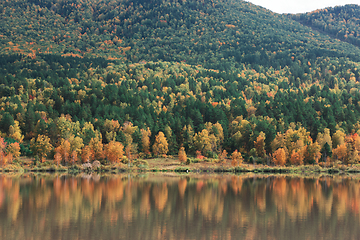 Image showing Autumn reflections lake