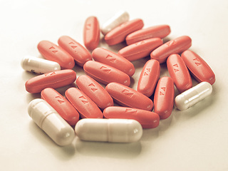 Image showing Vintage looking Pills picture