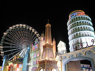 Image showing Global Village in Dubai