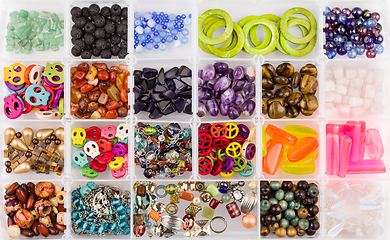 Image showing Colorful beads set