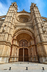 Image showing Gothic medieval cathedral La Seu and Royal Palace of La Almudaina. Palma de Mallorca. Balearic Islands Spain.