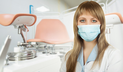 Image showing Female gynecologist in protective mask