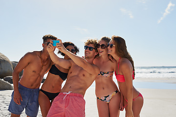 Image showing Selfie, beach and group of friends for summer, holiday and vacation in bikini, social media post and content creation. Happy young people or men and women in profile picture or digital memory at sea