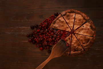 Image showing Berries pie with fresh berries and jam