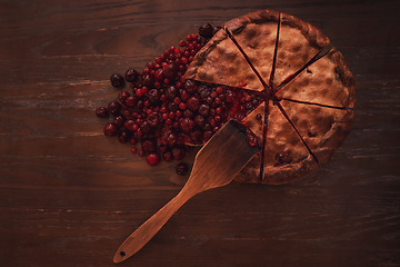 Image showing Berries pie with fresh berries and jam