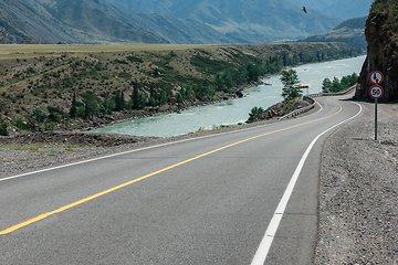 Image showing Chuysky trakt road in the Altai mountains.