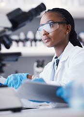 Image showing Computer, black woman or scientist reading research for online analysis, sustainability or innovation. Science, studying biotechnology or African ecology expert in a laboratory for agro development