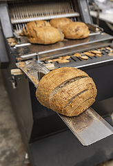 Image showing Bread slicer machine