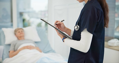 Image showing Checklist, hospital and bed with nurse writing healthcare information, clinic charts and senior patient progress. ADN expert, professional person or doctor hands with clipboard for medical report